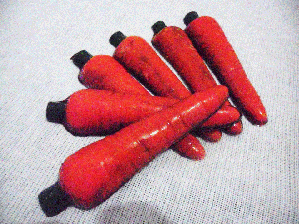 Cenourinha (Chocolate maciço)