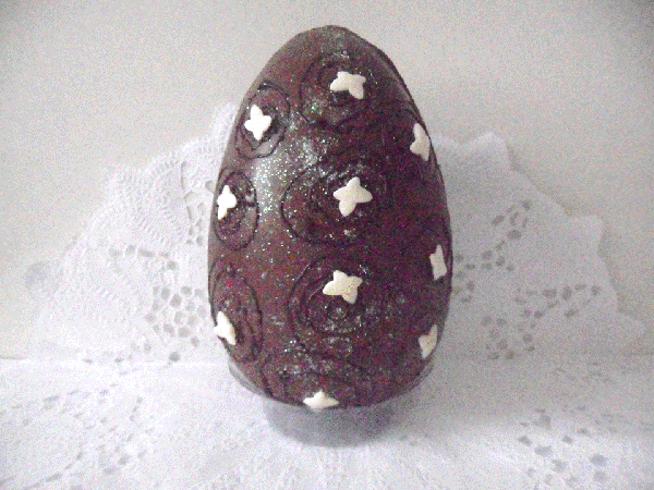 Ovo (Decoração Borboleta) 300g